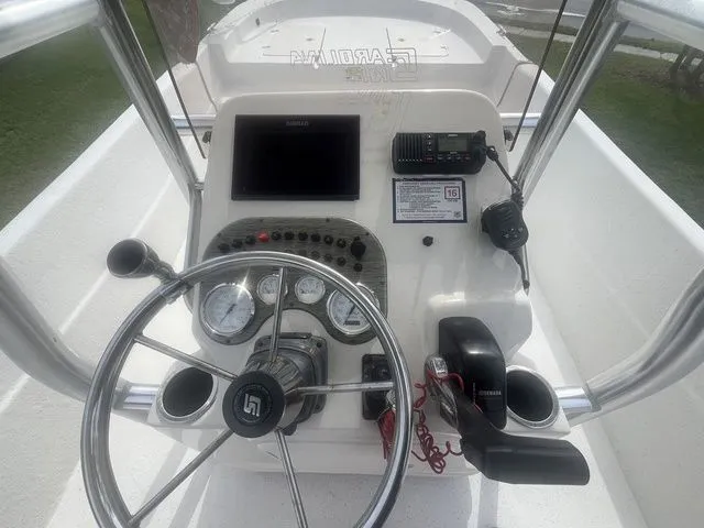 Slide: The Image of Carolina 238 DLV 2017 - 9