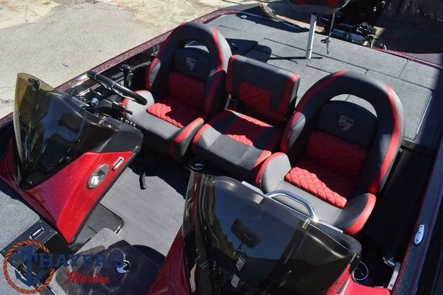 Slide: The Image of Triton 18 TrX 2022 - 19