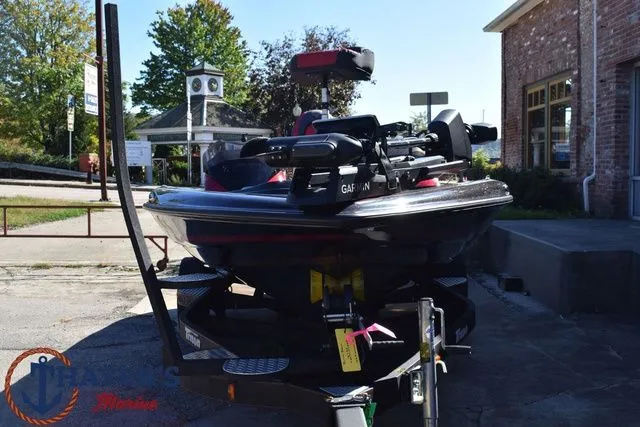 Slide: The Image of Triton 18 TrX 2022 - 31