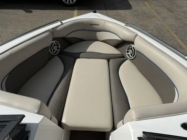 Slide: The Image of Supra Sunsport 22 V 2010 - 12
