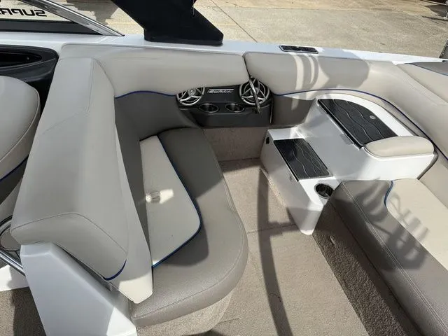 Slide: The Image of Supra Sunsport 22 V 2010 - 14