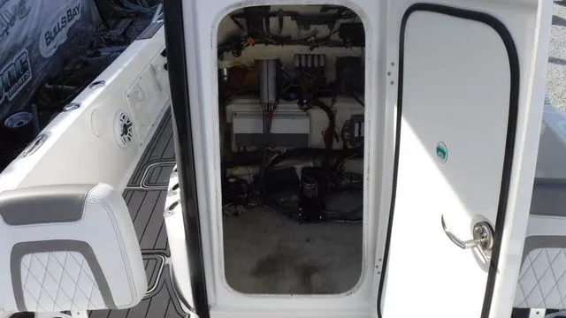 Slide: The Image of World Cat 235 CC 2023 - 18