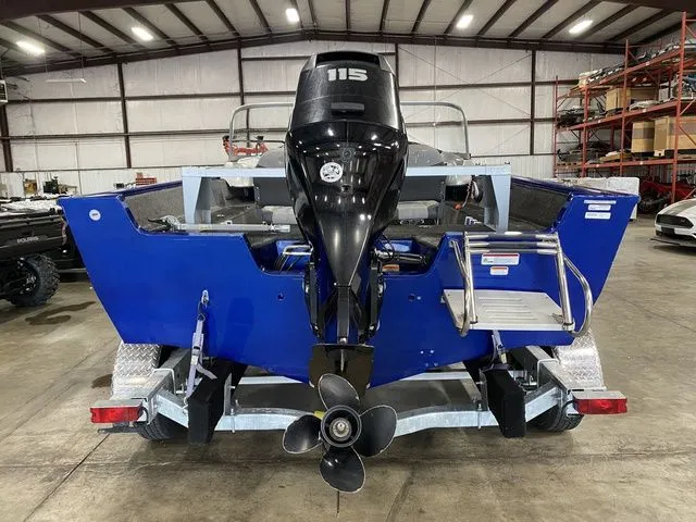 Slide: The Image of Tracker Pro Guide V-175 WT 2014 - 13