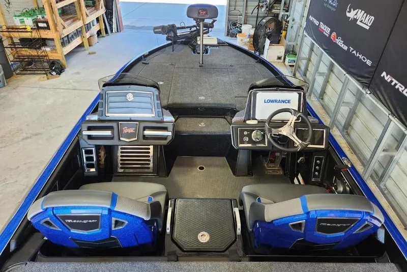 Slide: The Image of 2024 Ranger Z520R Ranger Cup Equipped boat interior with dual seats and advanced navigation system. - 7
