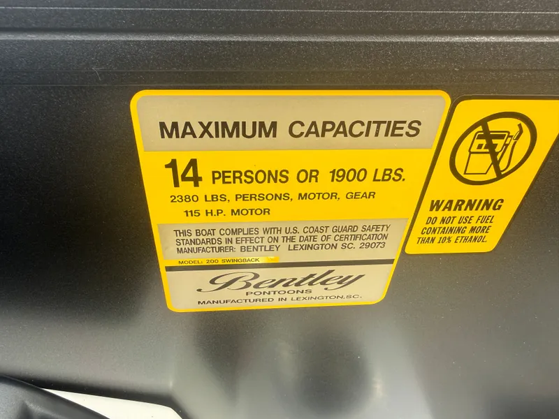 Slide: The Image of Bentley Pontoons Legacy 200 Swingback Pontoon & Honda 4-Stroke EFI 2026 - 18