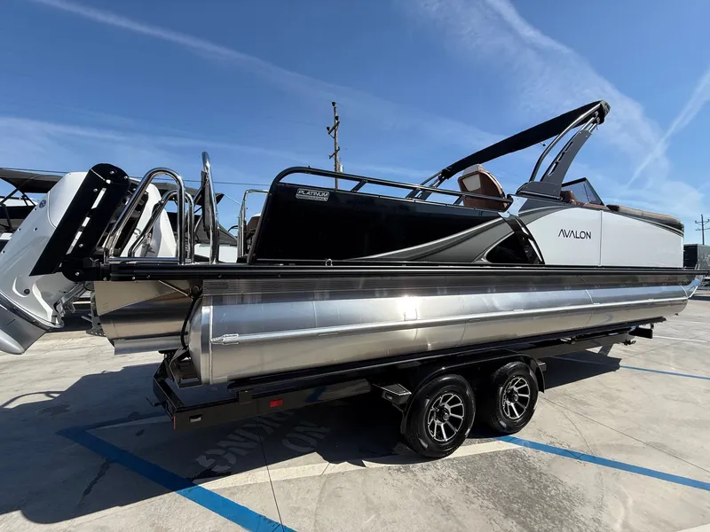 Slide: The Image of Avalon 25' LSZ Platinum Versatile Rear Bench Windshield w/ 200HP Mercury! 2026 - 3