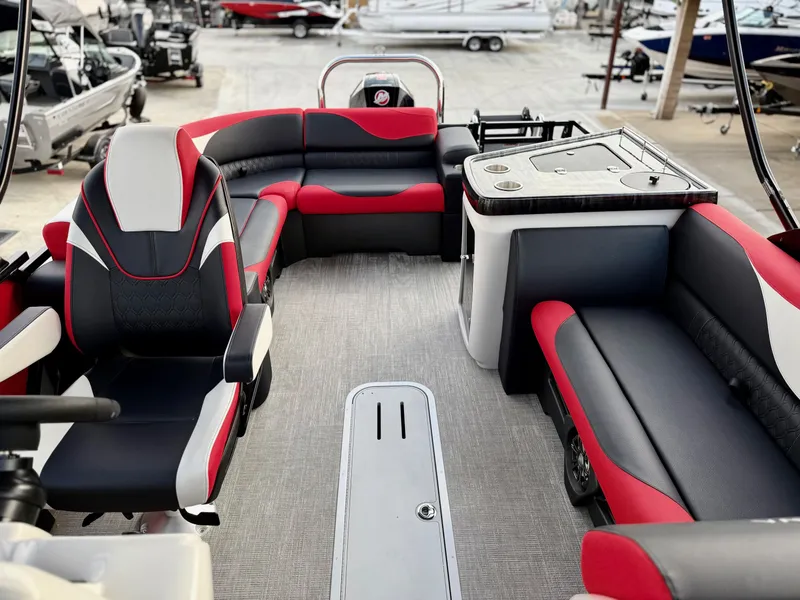 Slide: The Image of Avalon LSZ Platinum Elite Windshield w/ 200HP Pro XS Mercury! 2026 - 11