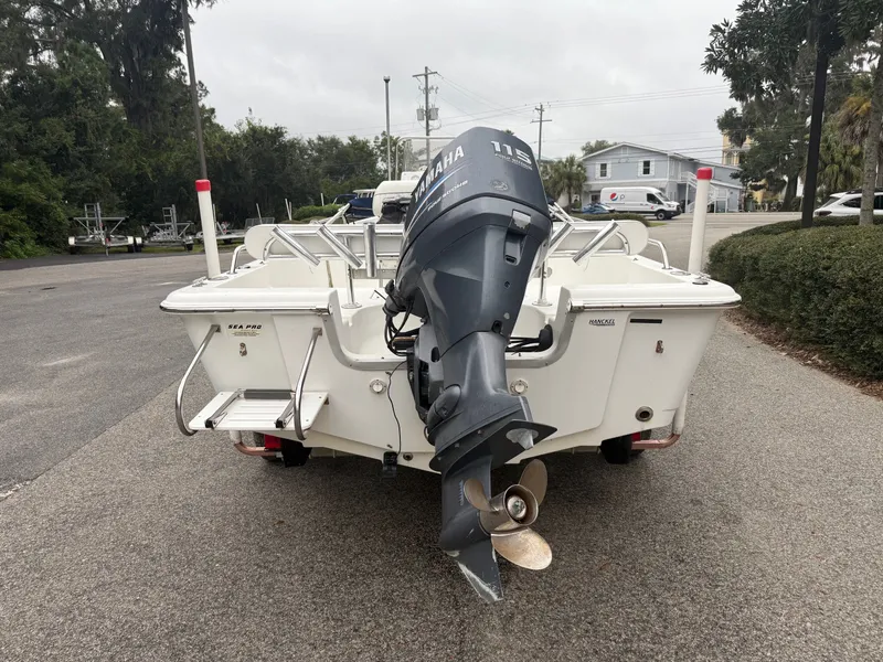 Slide: The Image of Sea Pro Sv 1900 2005 - 7