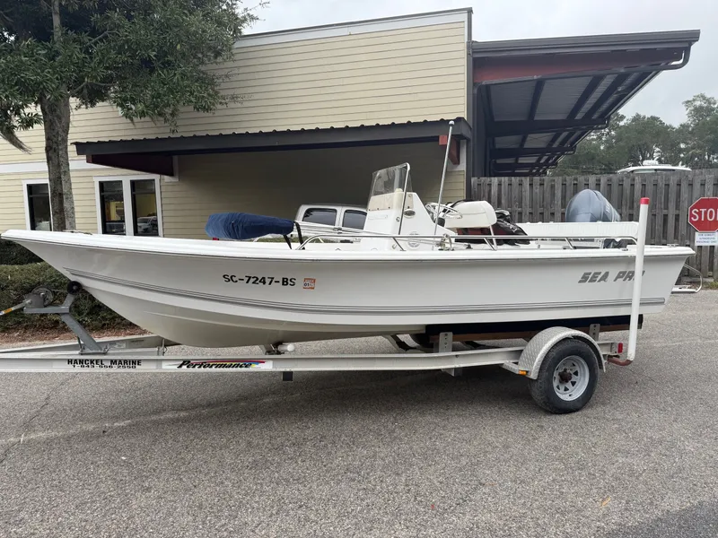 Slide: The Image of Sea Pro Sv 1900 2005 - 8