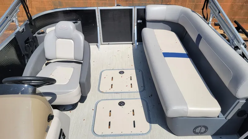 Slide: The Image of Princecraft Brio 190 2023 - 5