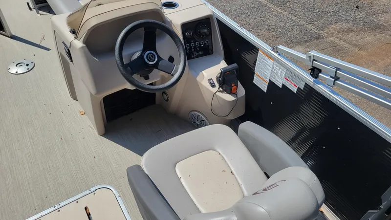 Slide: The Image of Princecraft Brio 190 2023 - 6