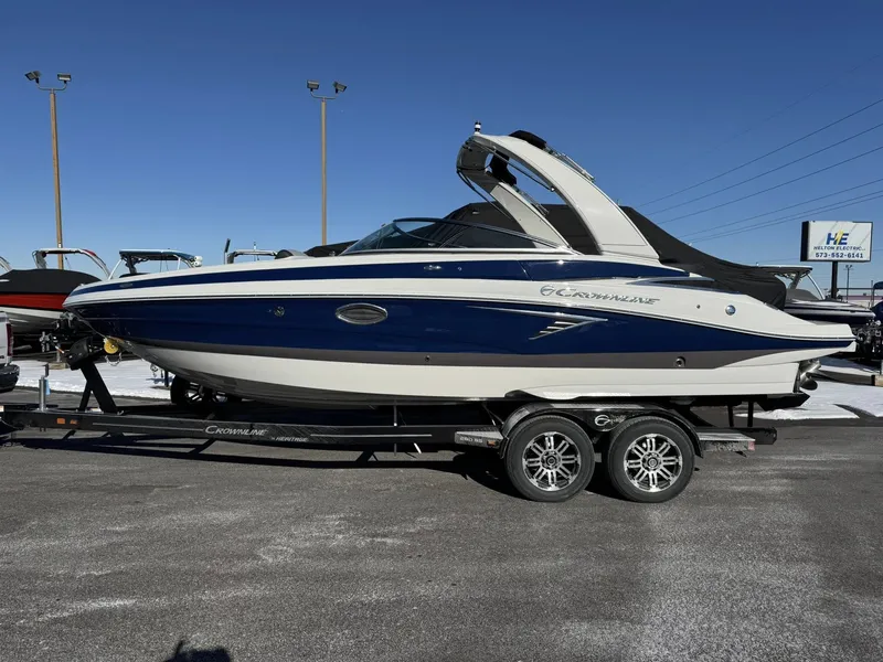 Slide: The Image of Crownline Boats 260 SS 2026 - 7