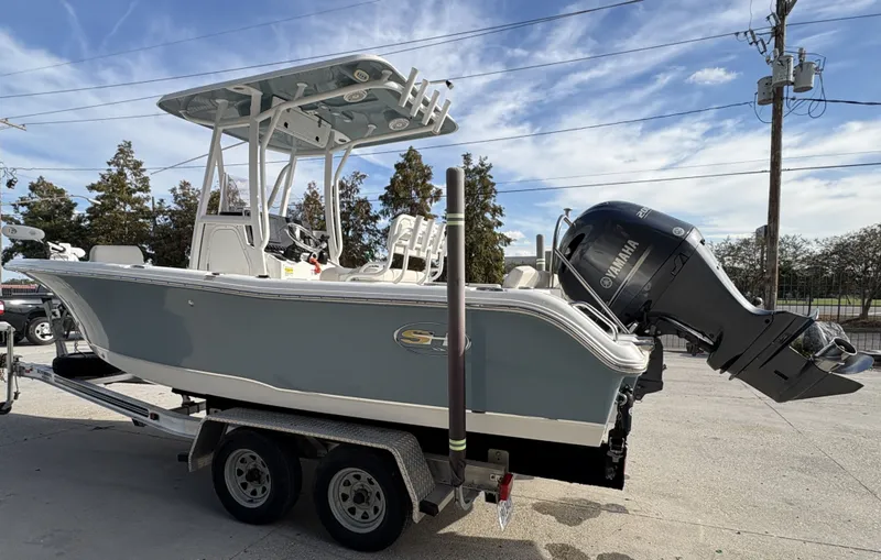 Slide: The Image of Sea Hunt Ultra 219 2021 - 11