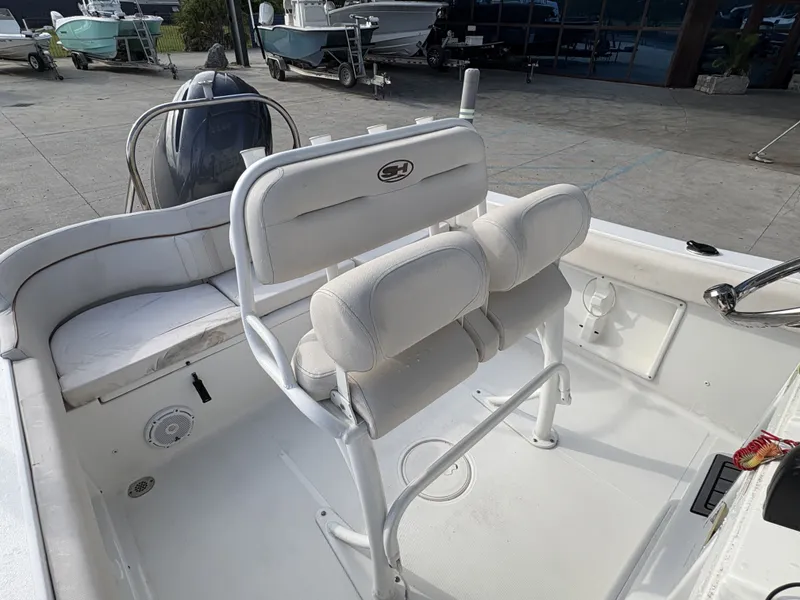 Slide: The Image of Sea Hunt Ultra 219 2021 - 16