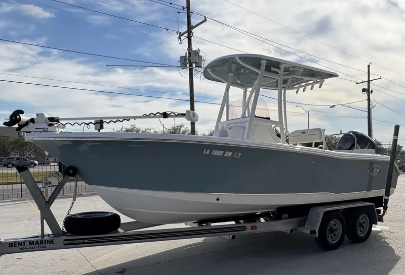 Slide: The Image of Sea Hunt Ultra 219 2021 - 2