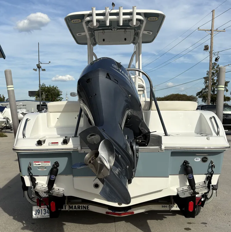 Slide: The Image of Sea Hunt Ultra 219 2021 - 3