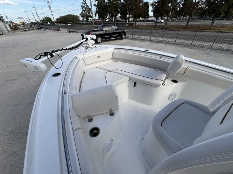 Slide: The Image of Sea Hunt Ultra 219 2021 - 6