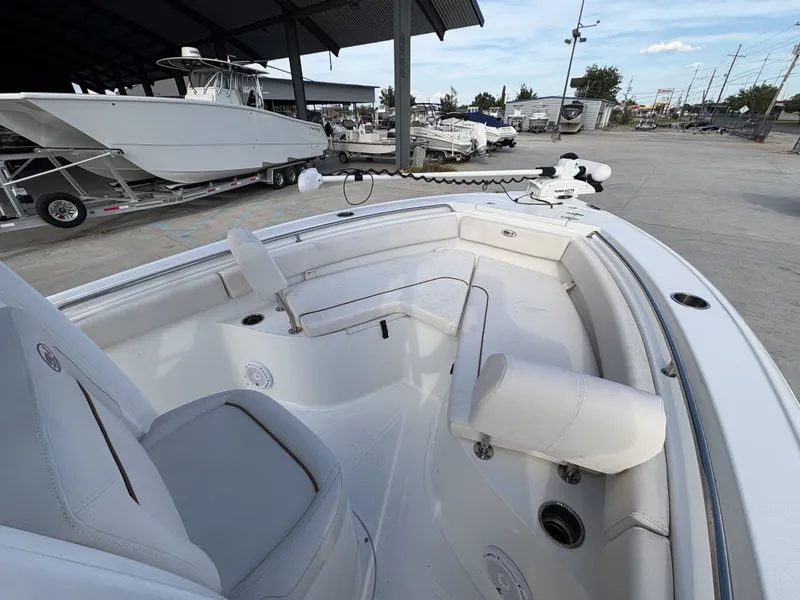 Slide: The Image of Sea Hunt Ultra 219 2021 - 7