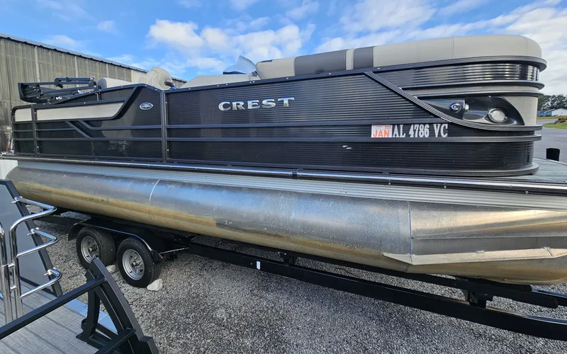 The Image of Crest Classic 230 CP3 2018 - 1