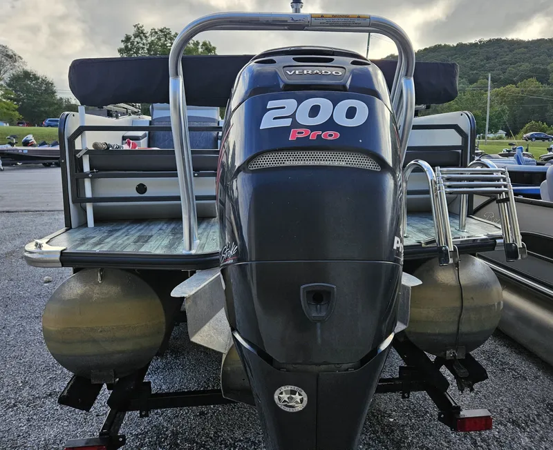 Slide: The Image of Crest Classic 230 CP3 2018 - 5