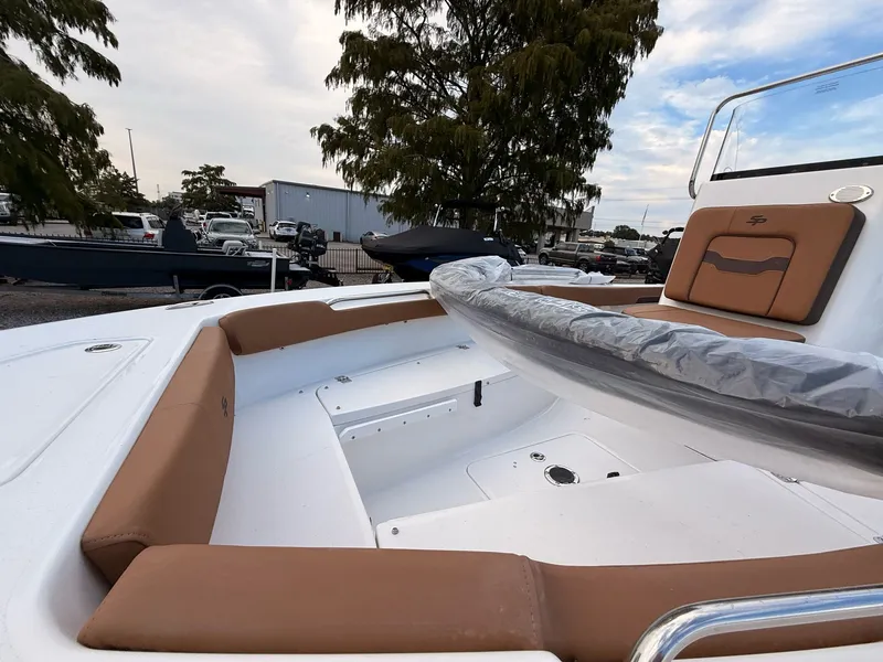 Slide: The Image of Sea Pro 202 Center Console 2025 - 17