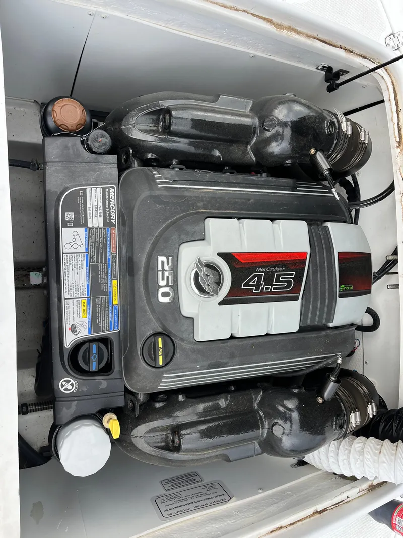 Slide: The Image of Tahoe 215 2021 - 19