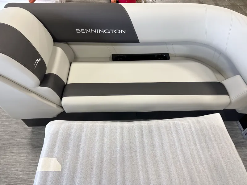 Slide: The Image of Bennington 20SSR-Snap (TC) 2026 - 4