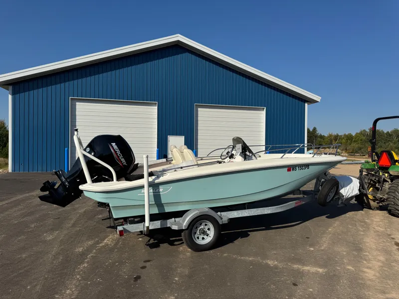 Slide: The Image of Boston Whaler 160 Super Sport 2022 - 5