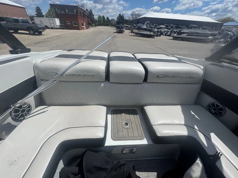 Slide: The Image of Crownline Boats 240 SS 2023 - 10