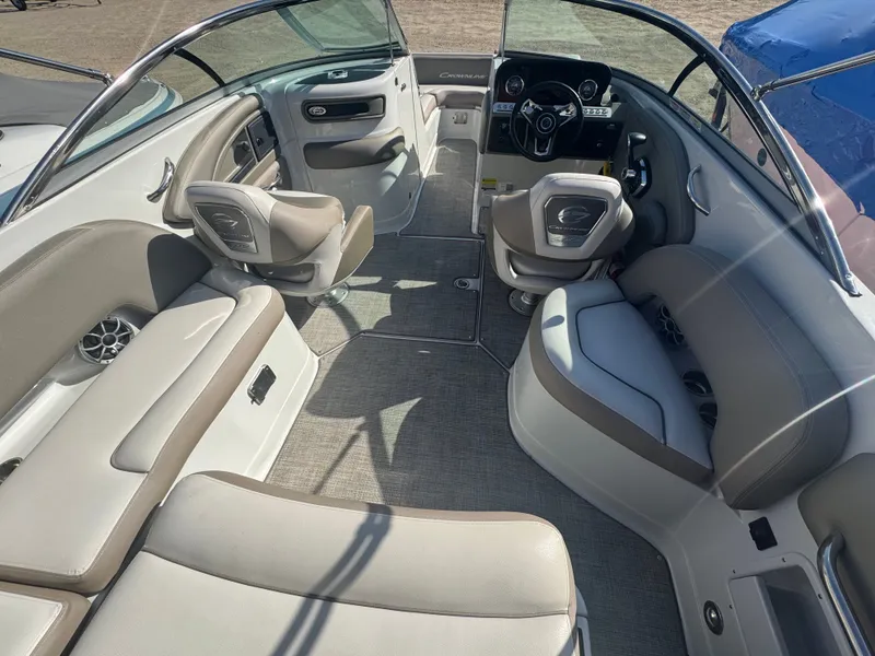 Slide: The Image of Crownline Boats Eclipse E235 2023 - 16