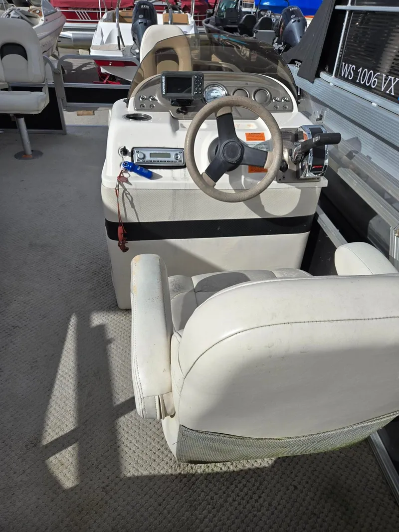 Slide: The Image of Sylvan 818 Mirage Fish 2009 - 13