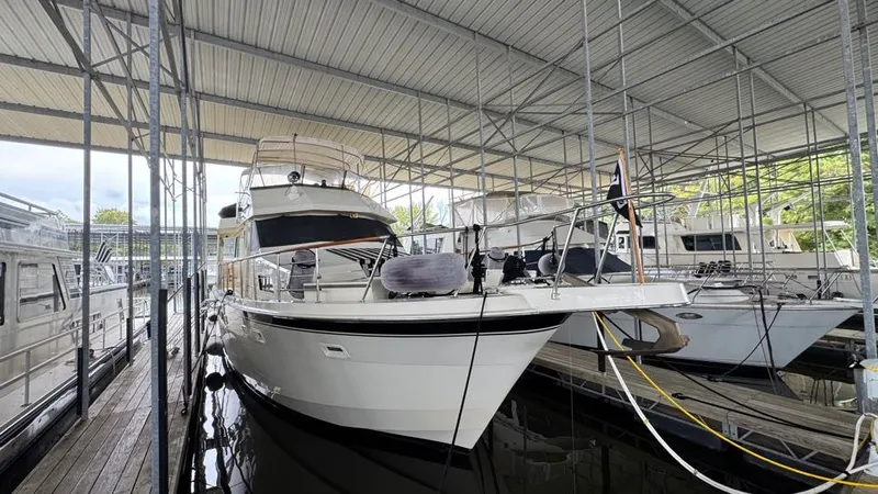 Slide: The Image of Exterior Starboard - 2