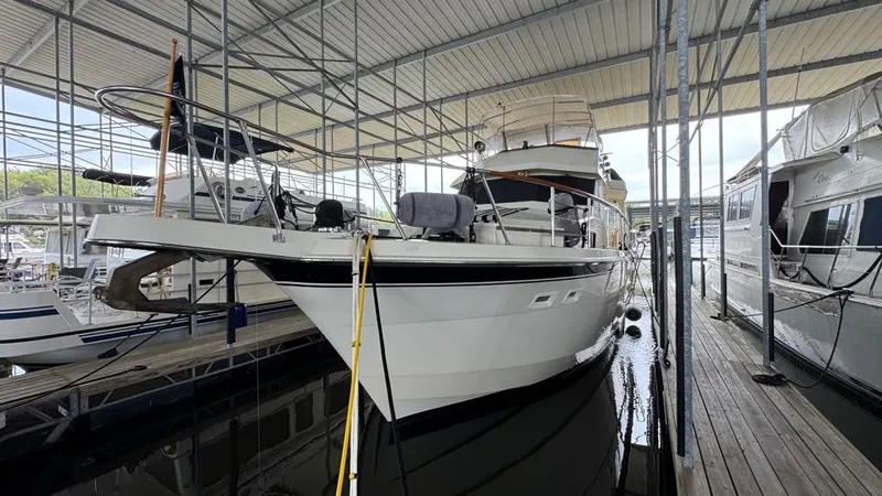 Slide: The Image of Exterior Port - 3