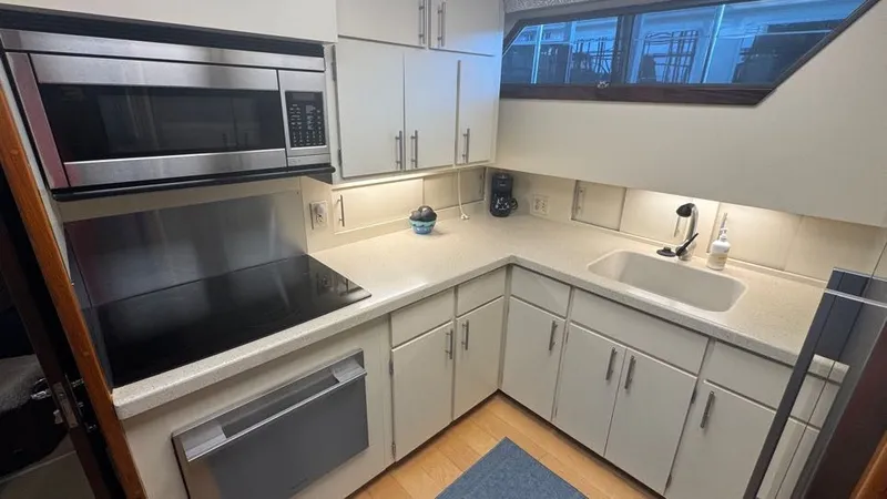 Slide: The Image of Galley Down - 59