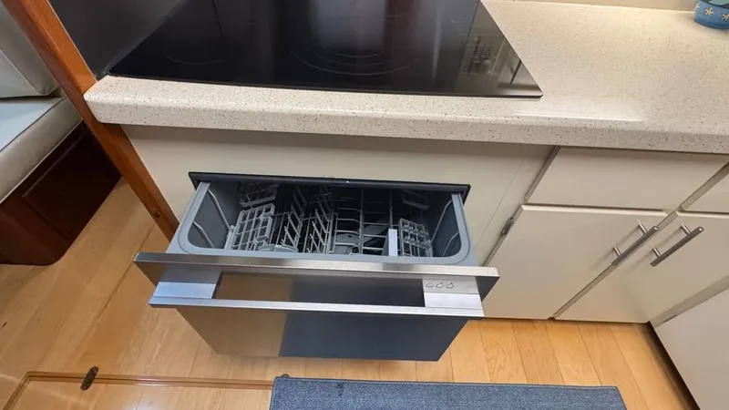 Slide: The Image of Galley Down - 62