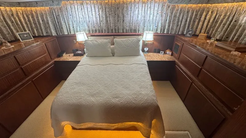 Slide: The Image of Aft Primary Suite - 69