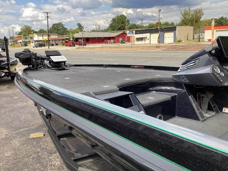 Slide: The Image of Ranger Z521 Comanche 2018 - 25