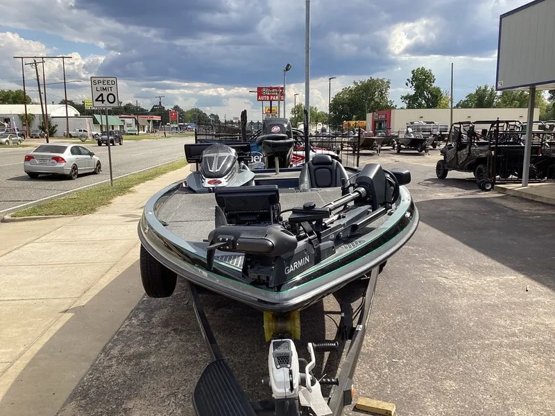 Slide: The Image of Ranger Z521 Comanche 2018 - 5