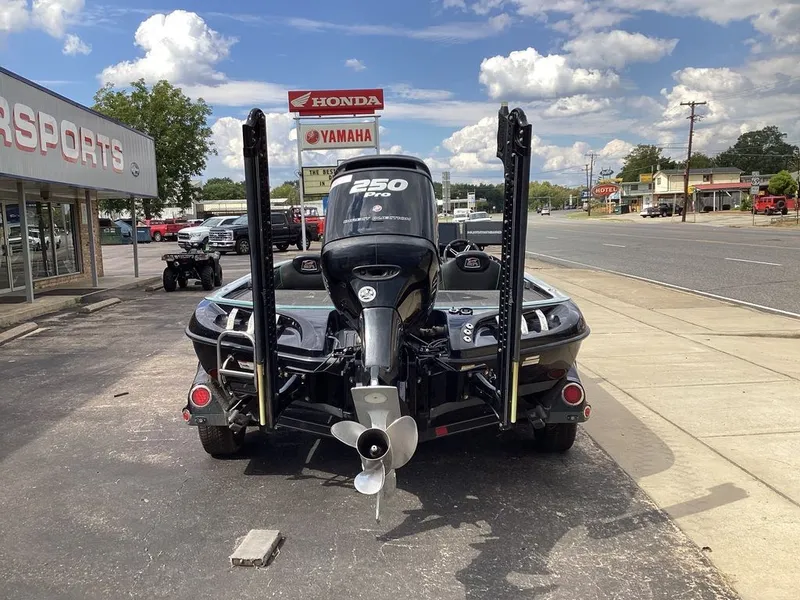 Slide: The Image of Ranger Z521 Comanche 2018 - 9