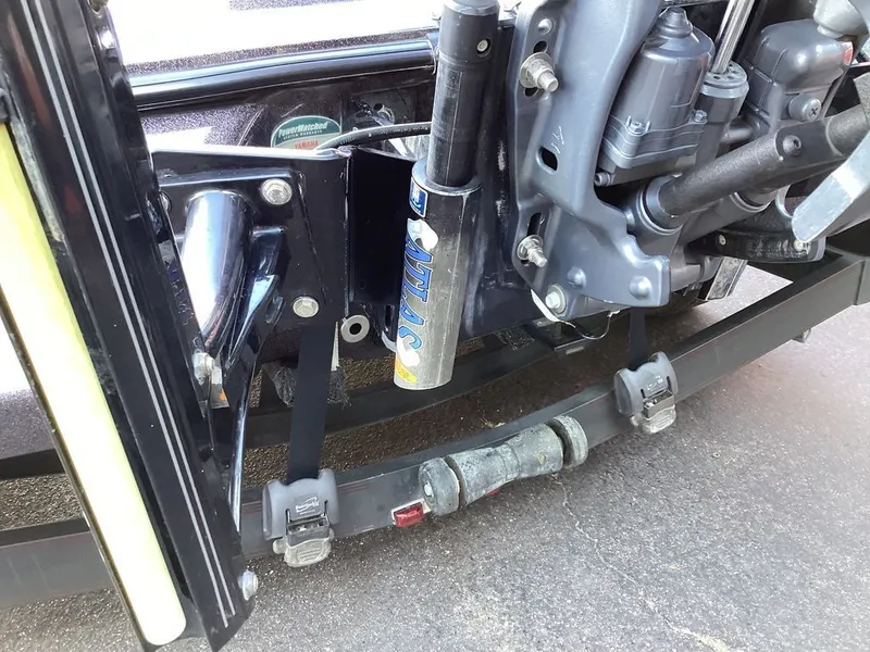 Slide: The Image of Skeeter FX21 Limited Edition 2018 - 14