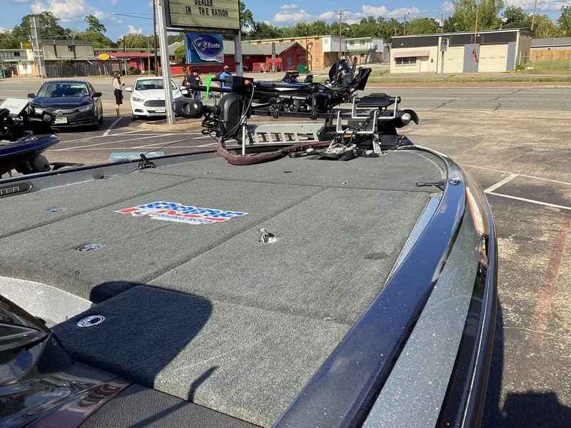 Slide: The Image of Skeeter FX21 Limited Edition 2018 - 16