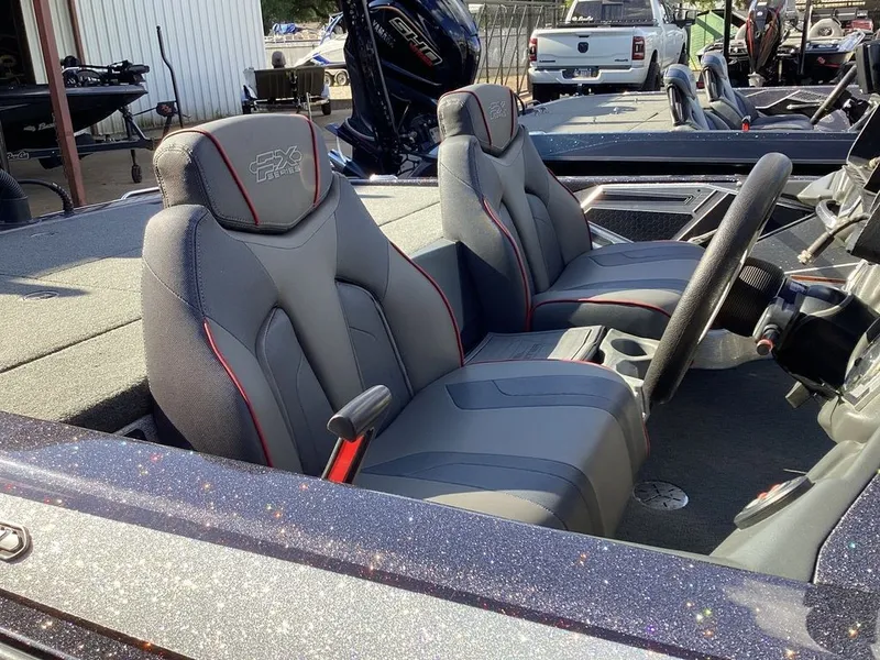 Slide: The Image of Skeeter FX21 Limited Edition 2018 - 18