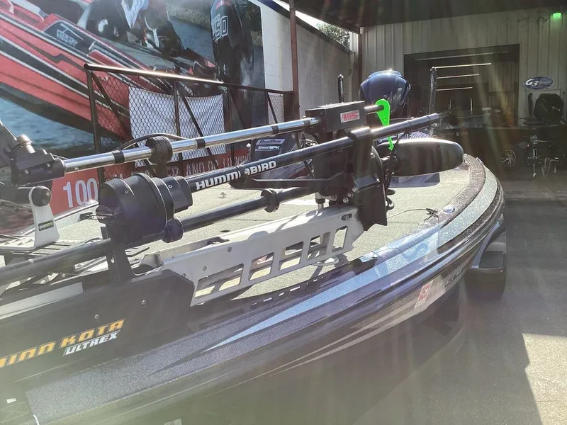 Slide: The Image of Skeeter FX21 Limited Edition 2018 - 30