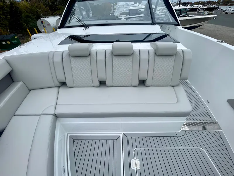 Slide: The Image of Cruisers 50 GLS 2026 - 37