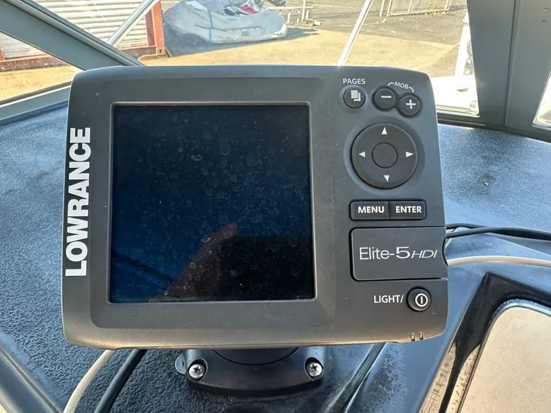 Slide: The Image of Bayliner 21 Trophy 1987 - 9