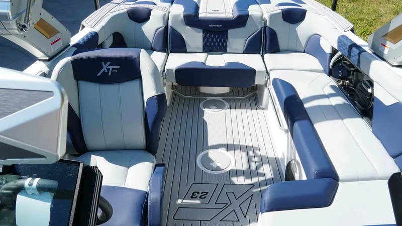 Slide: The Image of MasterCraft XT23 2026 - 23