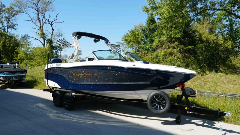 Slide: The Image of MasterCraft XT23 2026 - 4