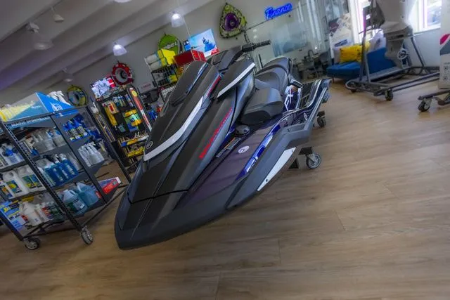 Slide: The Image of Yamaha FX SVHO 2026 - 10