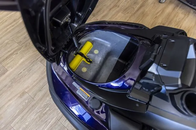 Slide: The Image of Yamaha FX SVHO 2026 - 15