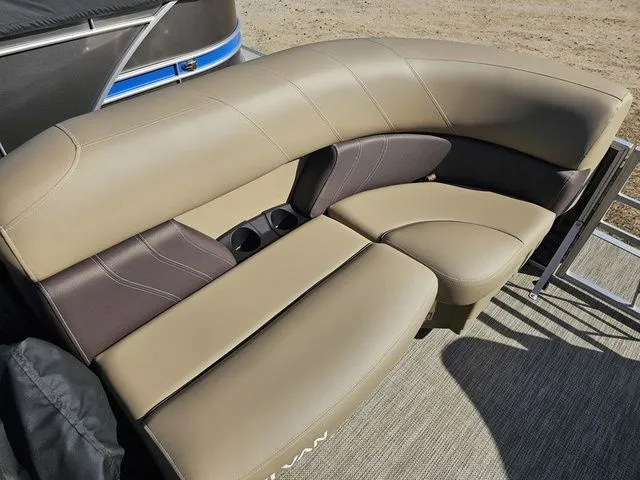 Slide: The Image of Sylvan Mirage 8520 LZ 2026 - 5